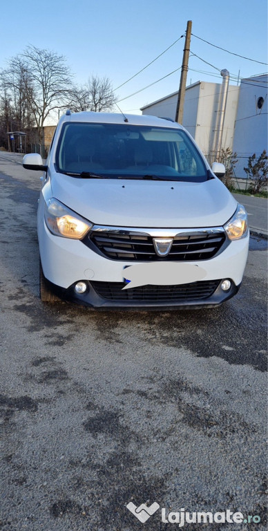 Vând Dacia lodgy