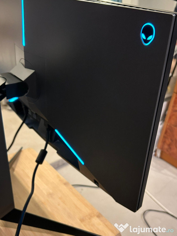 Monitor gaming Alienware 240 Hz, full hd, 24.5”