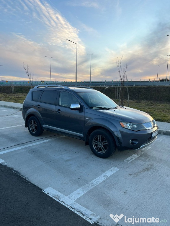 Mitsubishi Outlander 2.0 DI-D 4WD Intense