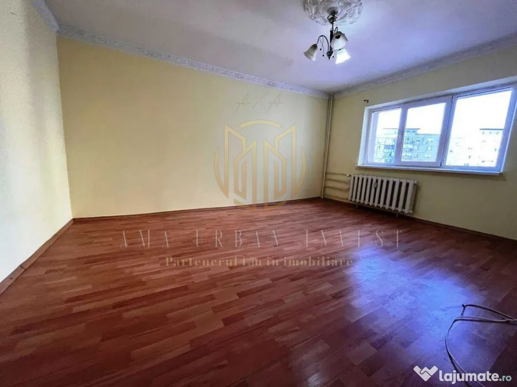 Vitan Mall vand apartament 3 camere hol H pret 161000 eur