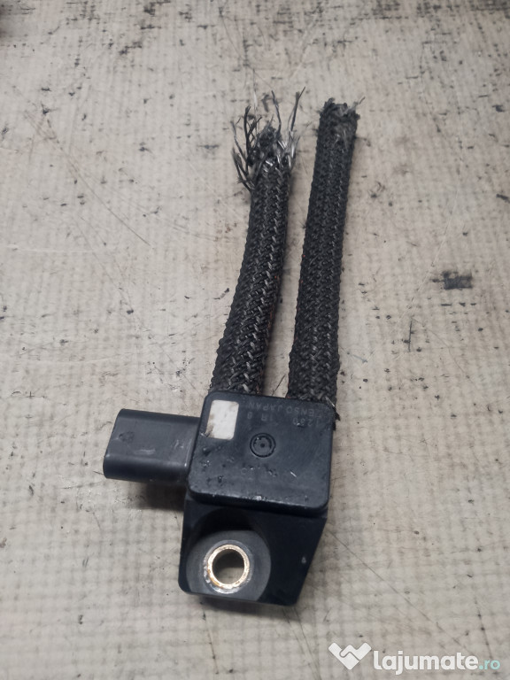 Grila ventilatie centrala BMW Seria 1 E88 2012