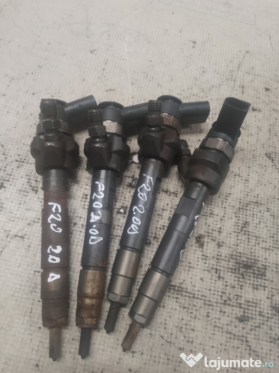 Set Centuri fata cu capsa Volkswagen Touareg 2012