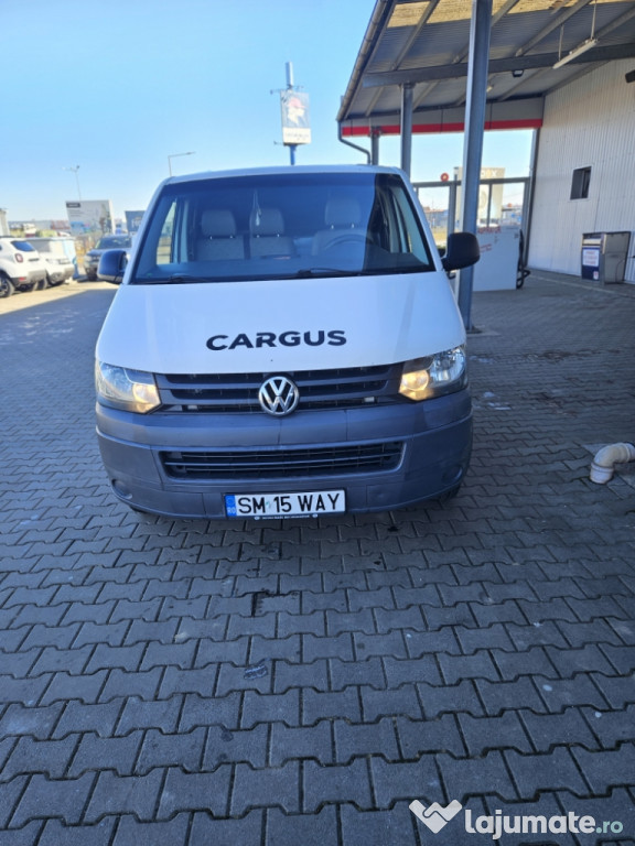 Vând Volkswagen Transporter T5 2012