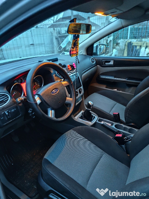 Vand Ford Focus mk2 2010 1.6 TDCI