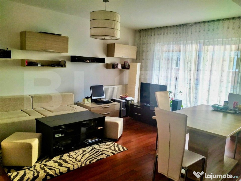 Apartament 2 camere, 53mp, parcare, etaj intermediar, zona T