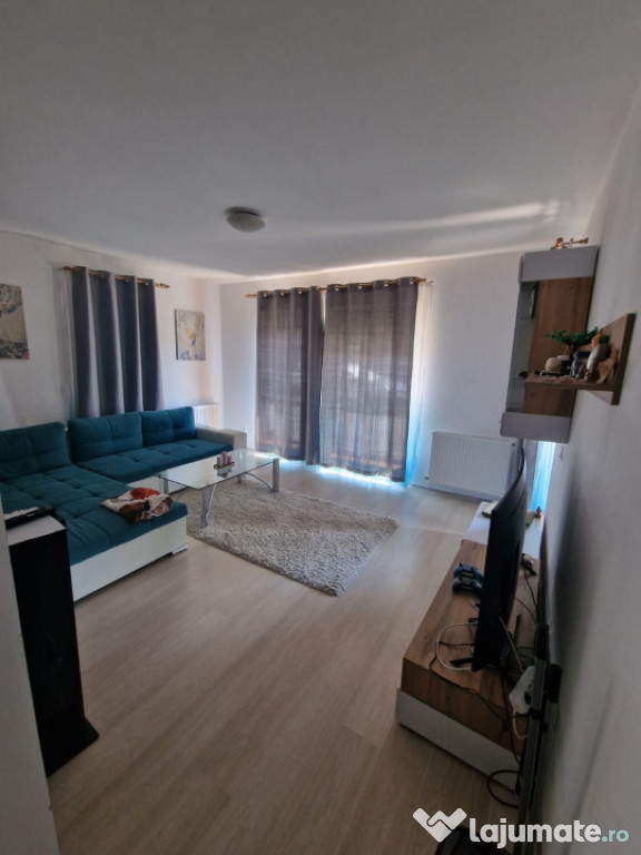 Apartament 3 camere Tractoru