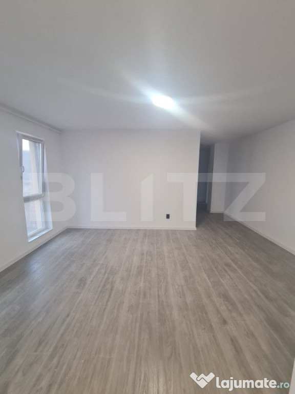 Apartament 2 camere, 58 mp, bucatarie inchisa, lift, incalzi