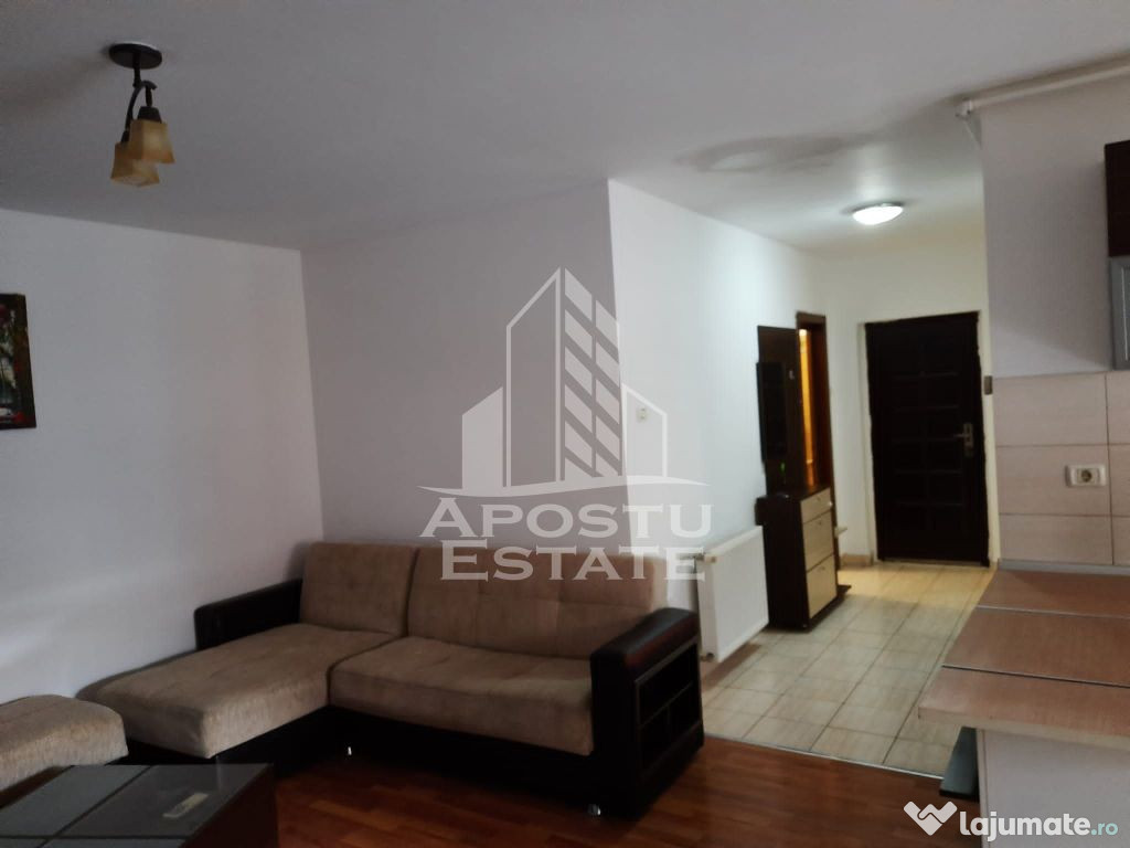 Apartament cu 2 camere ,centrala proprie,AC, balcon spatios