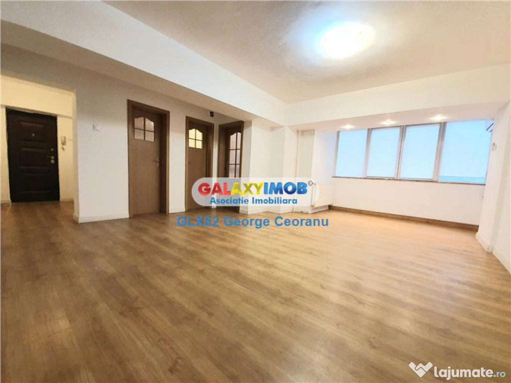 Apartament 3 camere stradal blvd Decebal