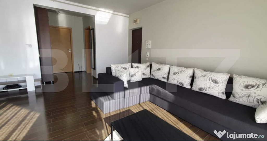 Închiriere apartament 2 camere, 55 mp + parcare – Cartier