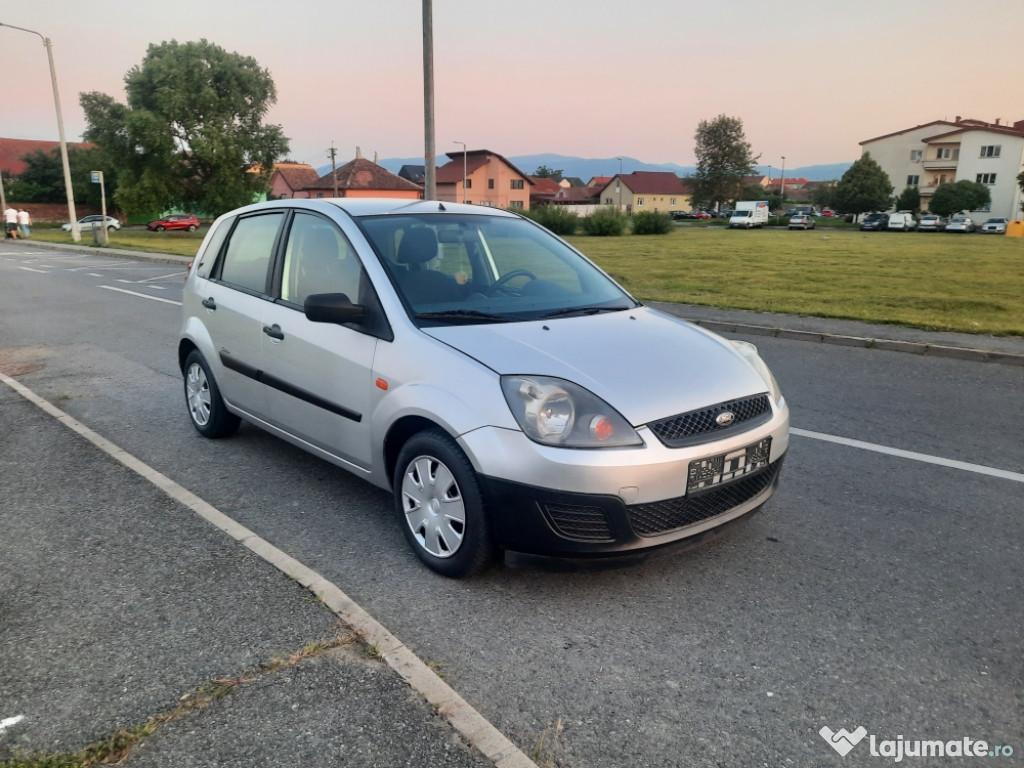 Ford Fiesta 1.3 benzină, an fab.2006, euro 4