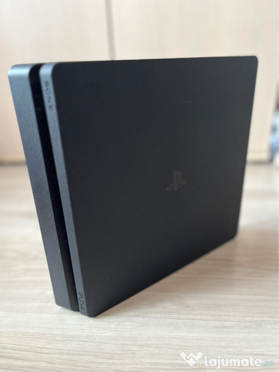 PlayStation 4 - 500GB + 2 Controllere +9 jocuri cd