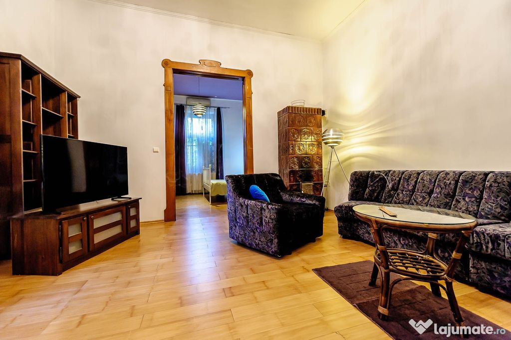 Apartament cu două camere, Școala Generală nr. 4