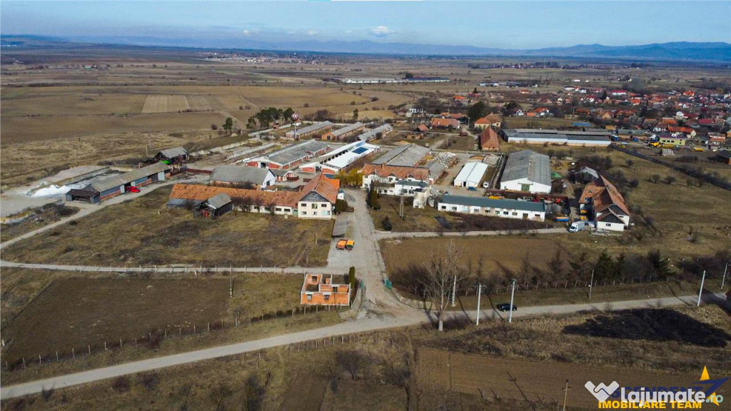 FILM! 263.000 mp Complex agrozootehnic cu traditie,accesoriz