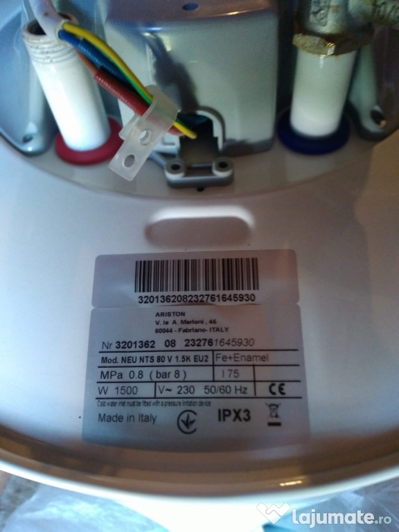 Vând boiler electric 80L
