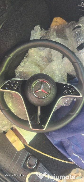 Vând volan mercedes nou