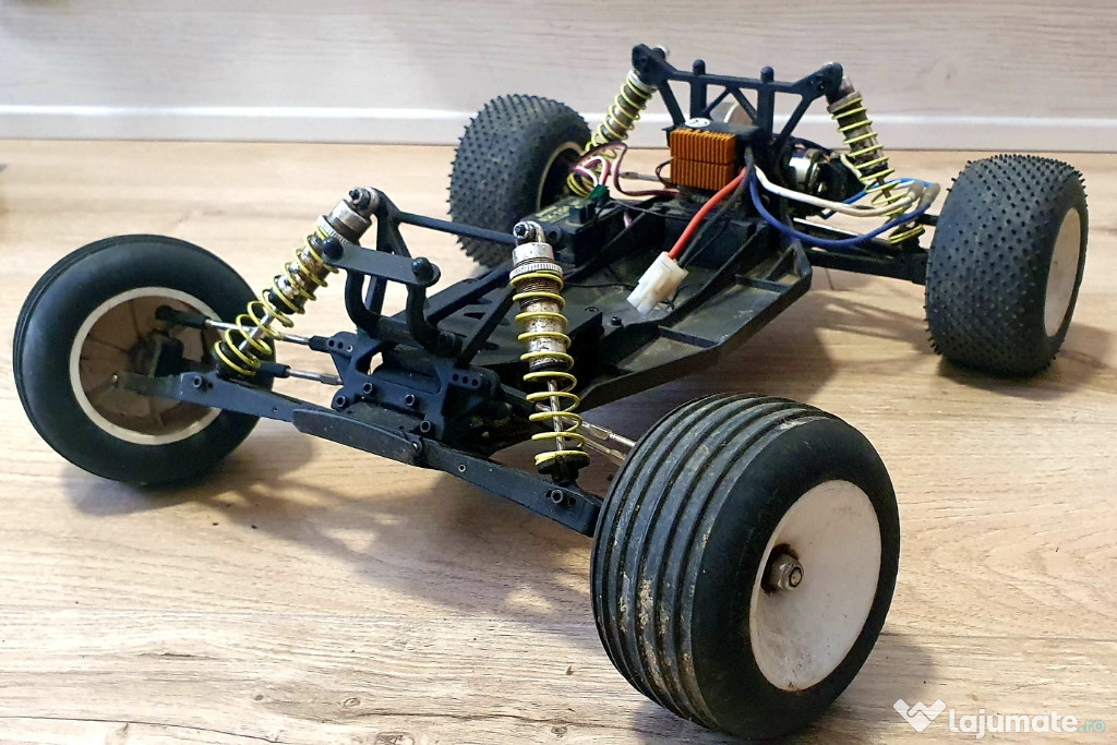 Automodel sasiu 2002 Duratrax Evader BX