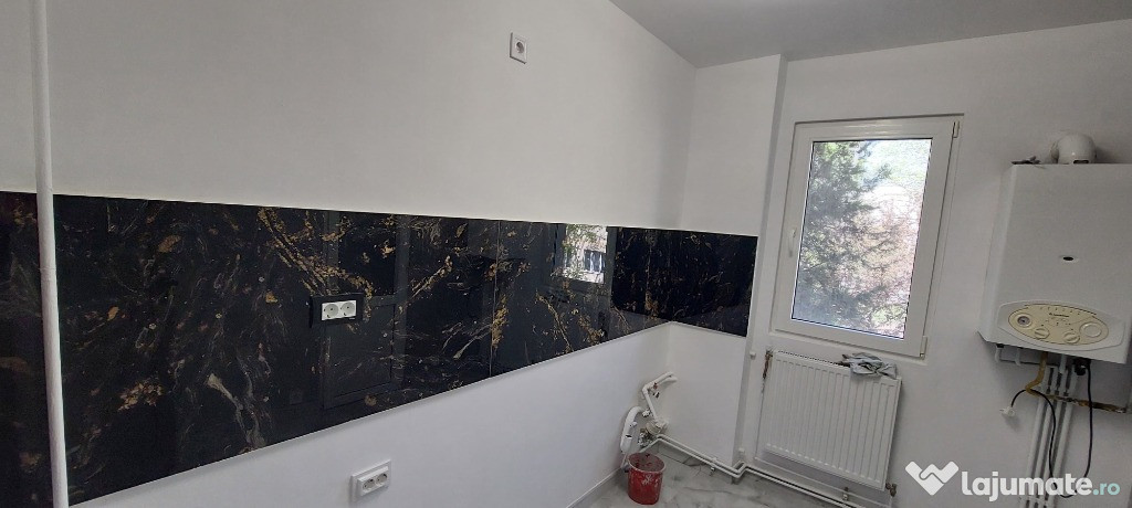 Apartament 2 camere zona Salubris, str. Decebal.