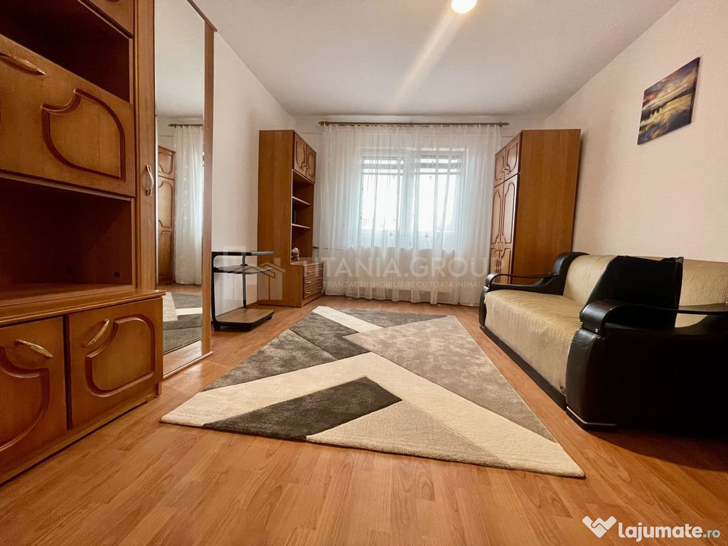 Garsoniera, zona Astra