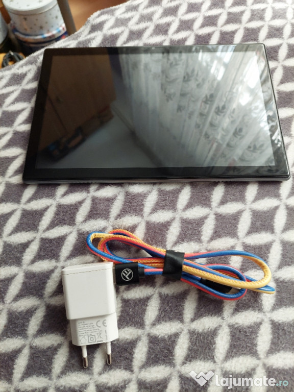 Tabletă 4giga ram!memorie interna 64 giga!Android 10! sim!