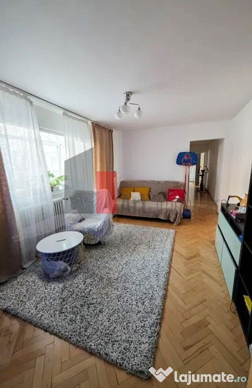 Apartament de 3 camere de vanzare zona Titan-Bulevardul N...