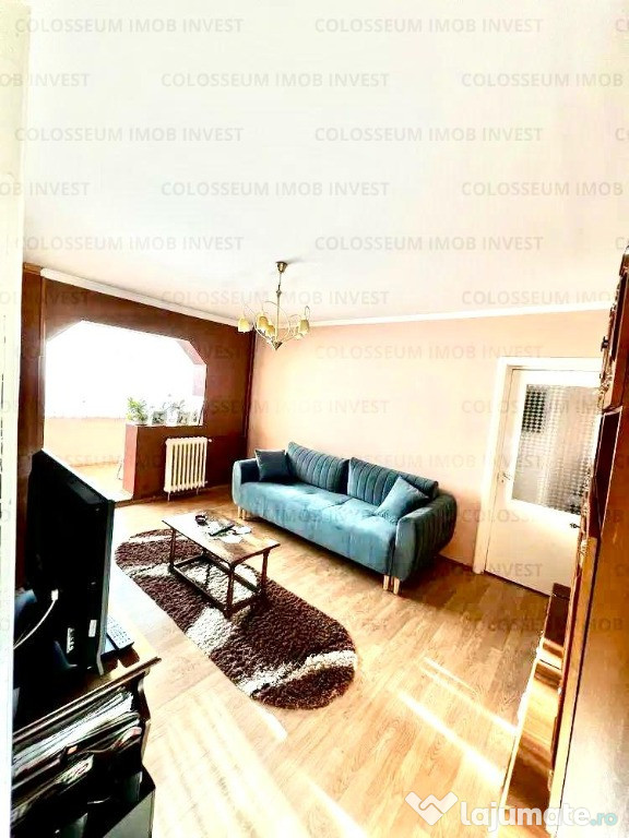 Apartament cu 3 camere,2 bai-Cartierul Florilor