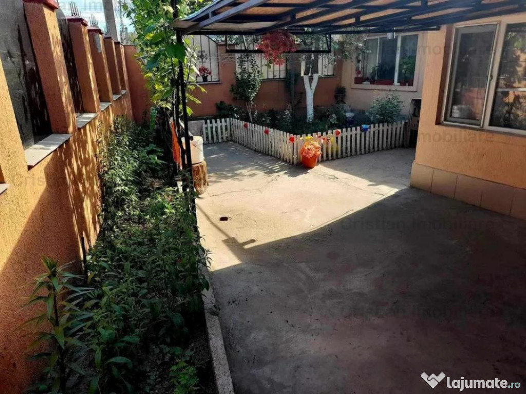 CARAMIDA, Casa zona Lacu Dulce, 4 camere, teren 250 mp