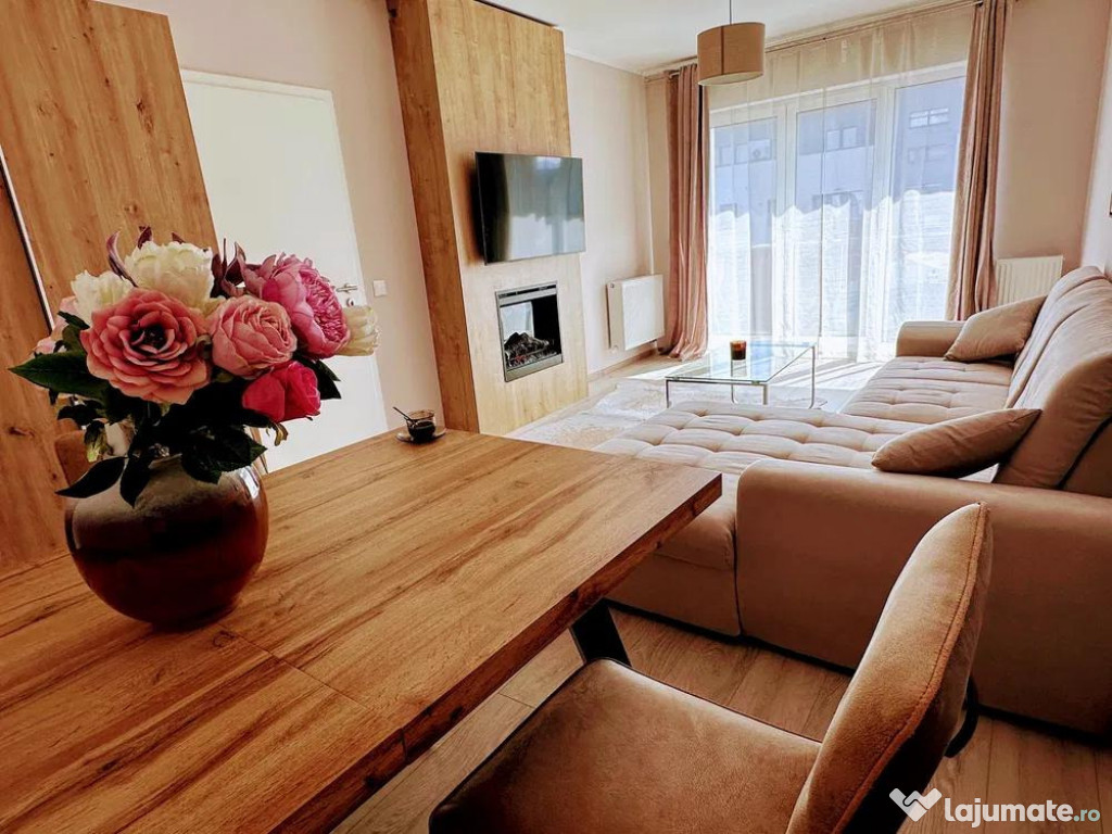 Apartament 2 camere,decomandat - zona Avantgarden