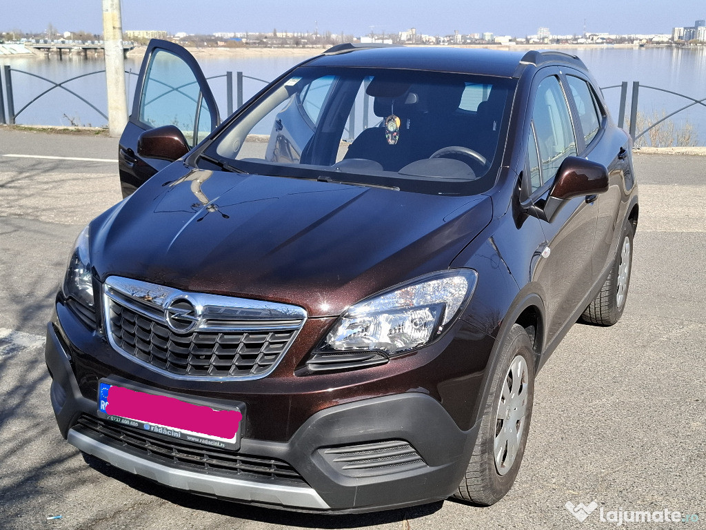 Opel Mokka. 1.6 benzina, 73.000 km. Stare foarte buna. Unic proprietar