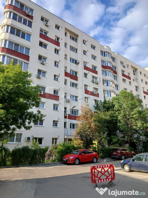 Garsoniera mobilata aflata la 5 minute de metrou Aparatorii