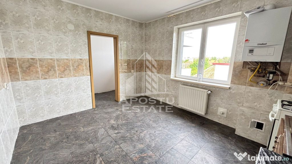 Apartament cu doua camere in zona Girocului, loc de parcare
