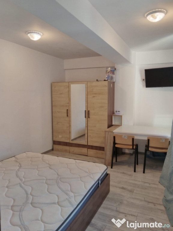 230 Euro! Ap cu o camera, langa rond Era