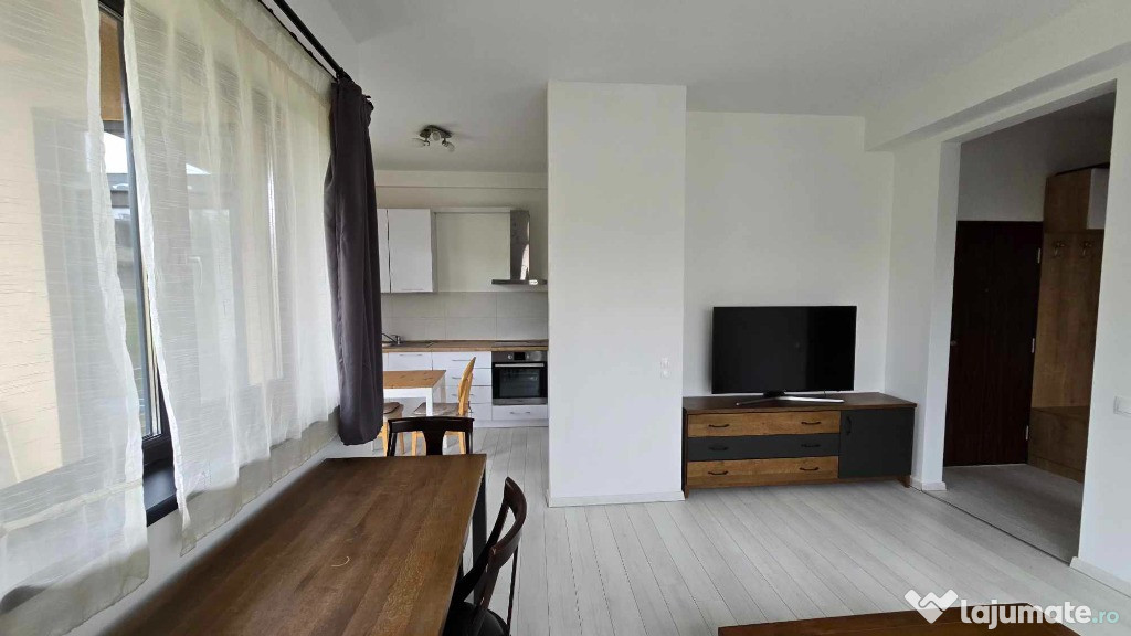 Apartament 2 cam, de inchiriat ,str. Petru Rares/Magheru