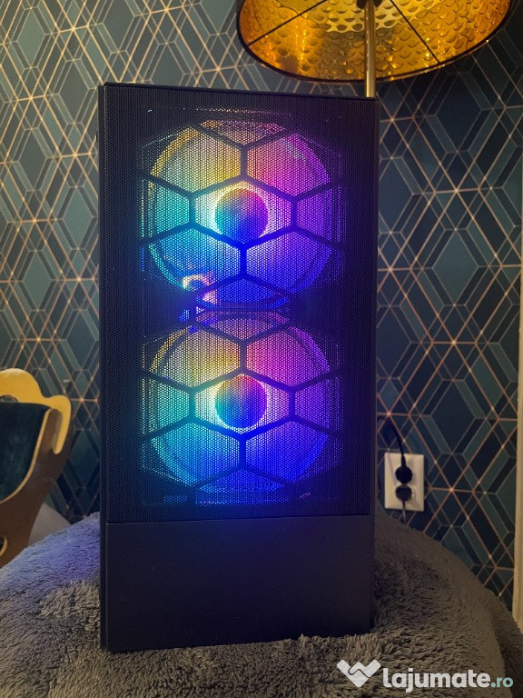 PC gaming Ryzen 5 5600 + RX 6600 (facturi + garantie)