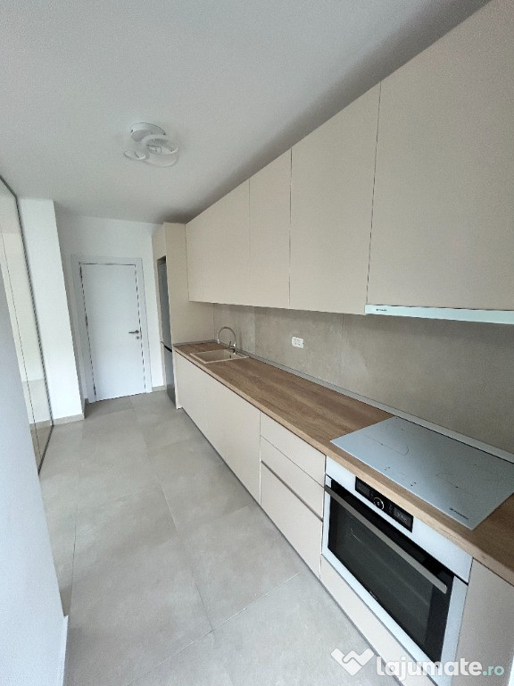 PROPRIETAR inchiriez apartament 2 camere
