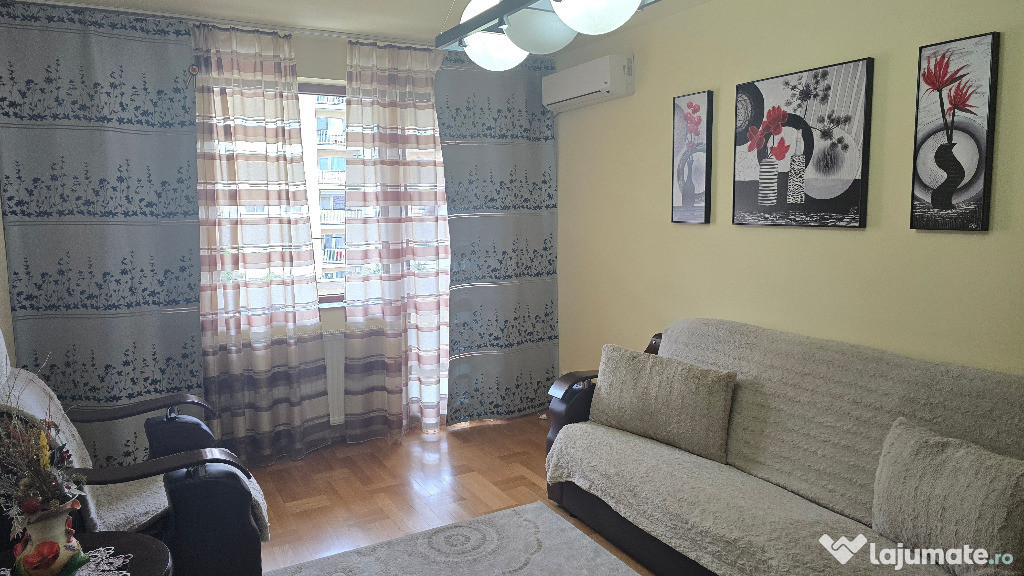 Inchiriez apartament cu 3 camere Deva, str Retezat + Parcare