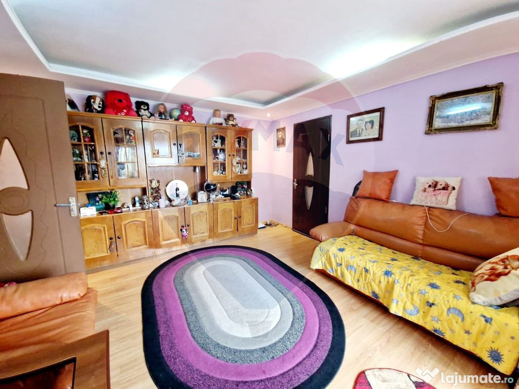 Apartament 2 camere / etaj 2 / Filiasi / zona Biserica Mare