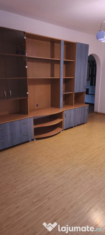 Apartament de inchiriat 3 camere sector 5
