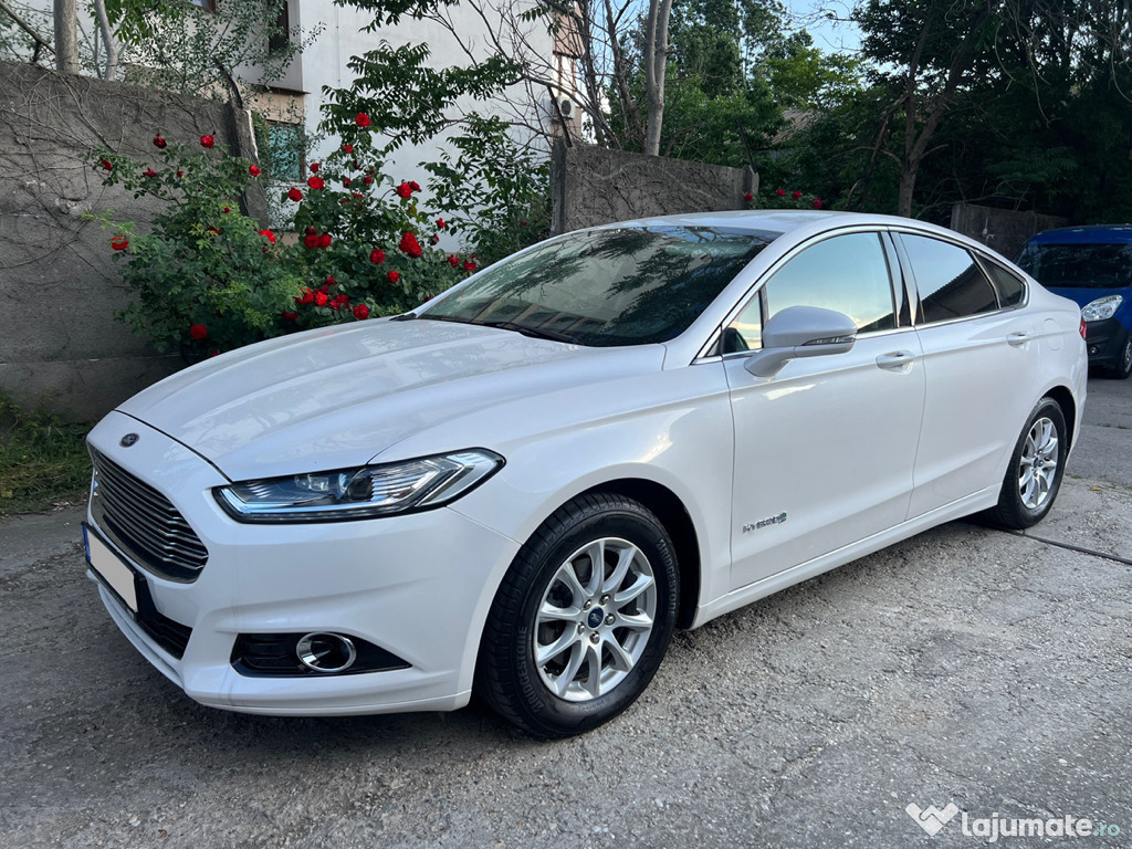 Ford Mondeo HYBRID automat 2.0i/187cp 2019 TVA Deductibil