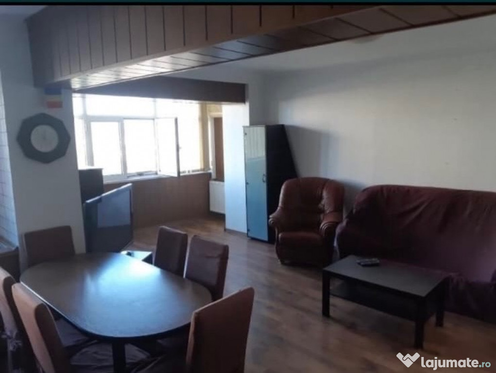 Inchiriez apartament 4 camere ultracentral