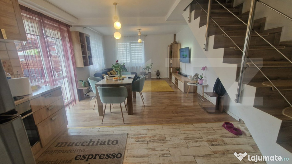 Casa 3 camere cu terasa ,teren insorita
