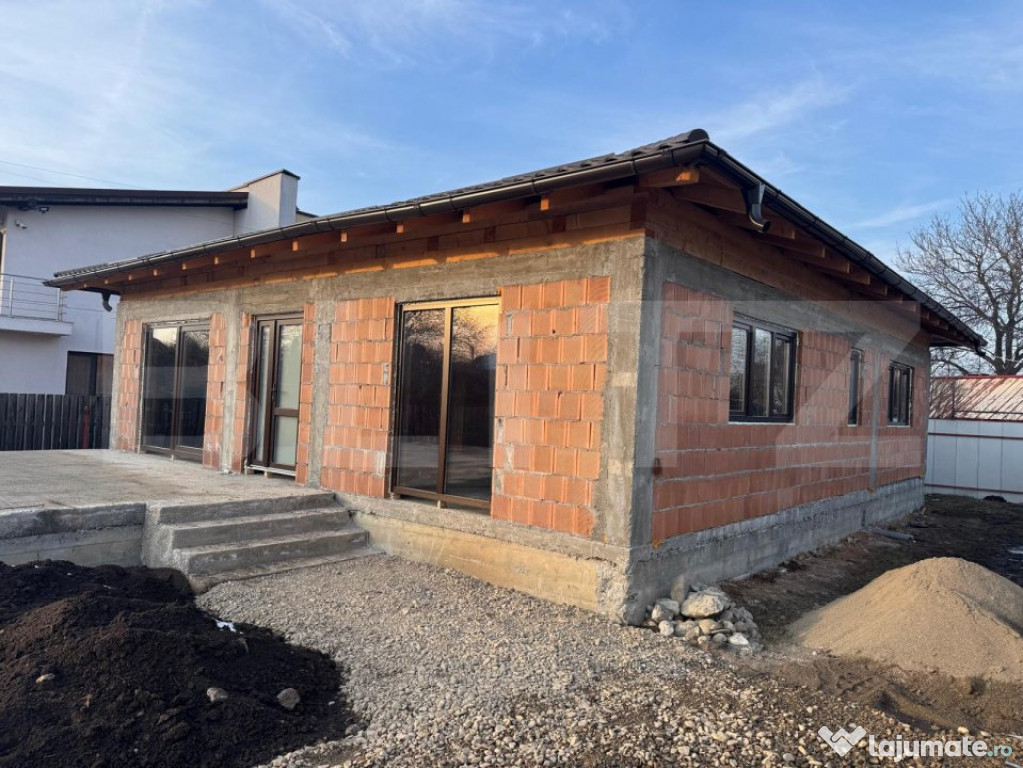 Casa,plan parter,Carpinis