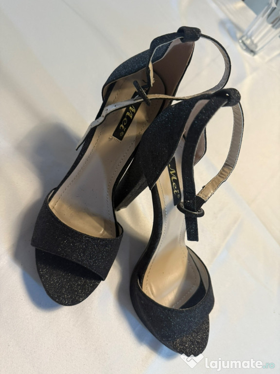 Sandale elegante