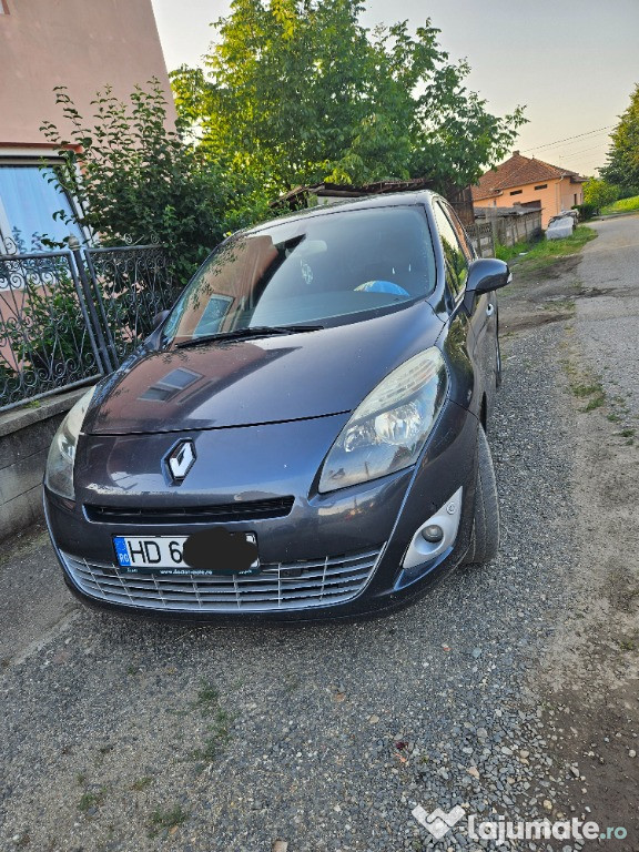 Renault grand scenic 7 locuri