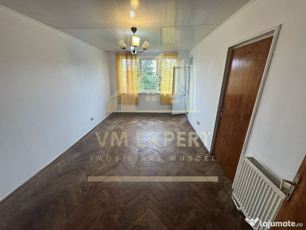 APARTAMENT 3 CAMERE ETAJ 4 CAMPULUNG VISOI