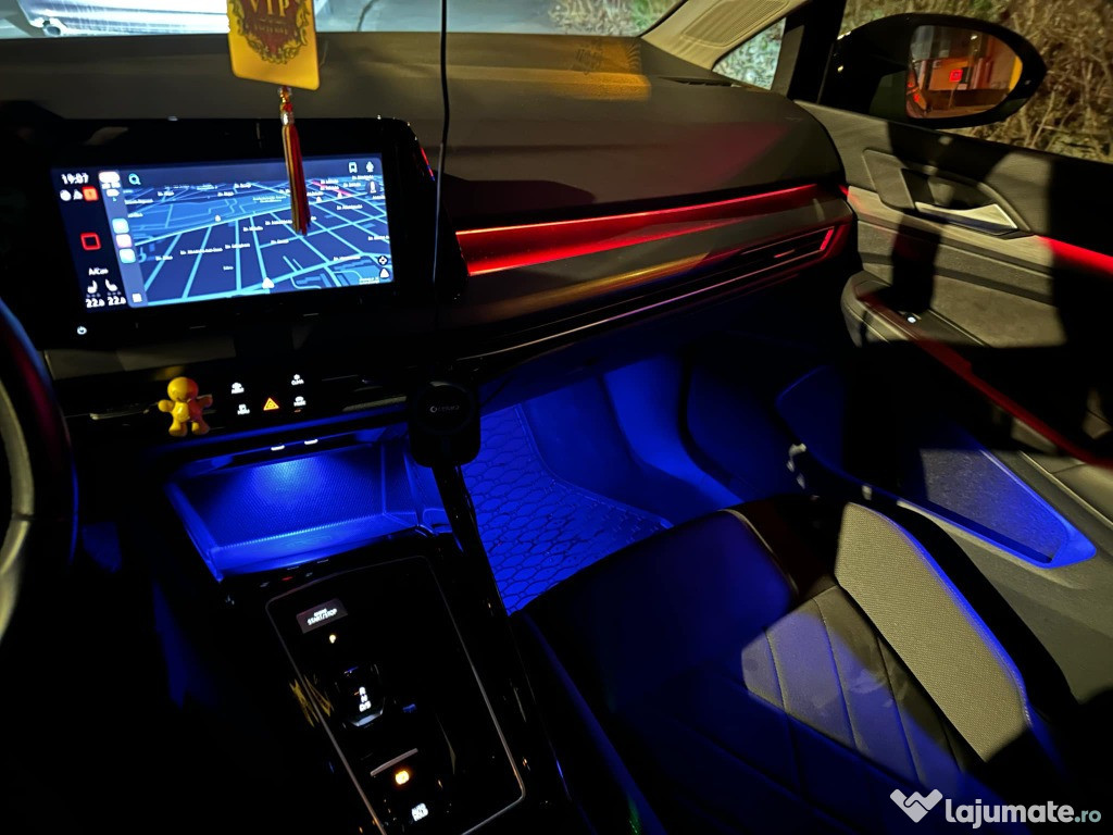 Volkswagen Golf 8 1.5 eTSI MHEV 150 cp