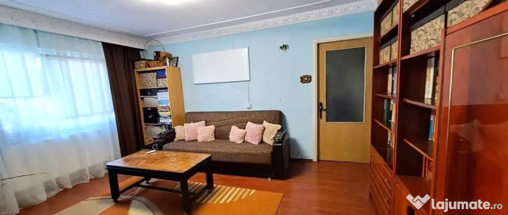 Apartament 2 camere semidecomandat Aurel Vlaicu