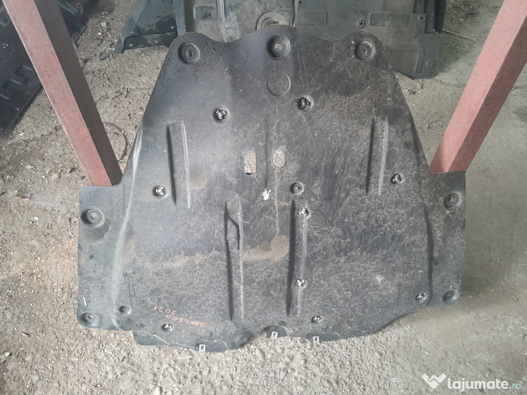 Scut motor plastic Dacia Sandero 2020