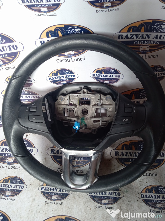 Volan cu comenzi Peugeot 2008