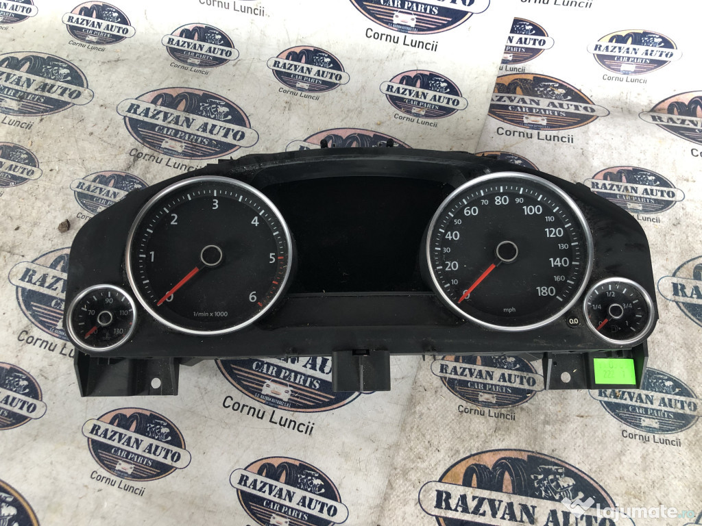 Ceasuri Bord UK Volkswagen Touareg 2012